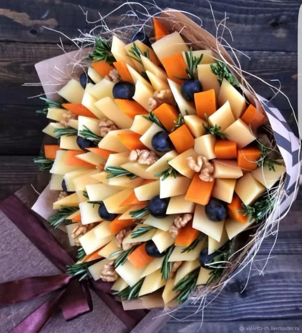 Букет из сыра "Счастье близко"